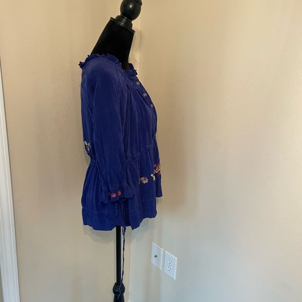 Johnny was blue embroidered blouse small - Picture 7 of 10